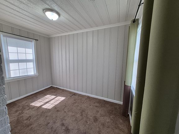 3rd image of 1125 Inman Rd