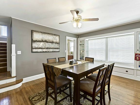 3rd image of 16112 Clifton Blvd