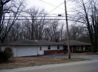 8410 Old State Rd, Evansville, IN 47710