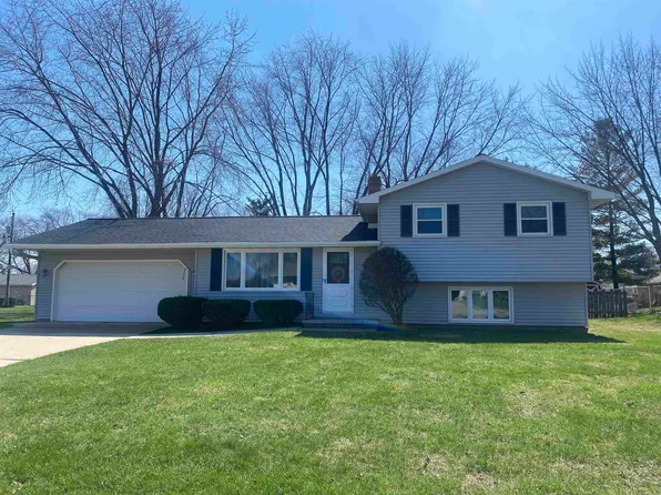 528 Floral Dr, Green Bay, WI 54301