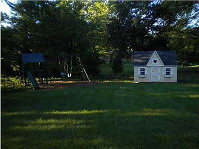 3rd image of 4230 Shelbourne Ln