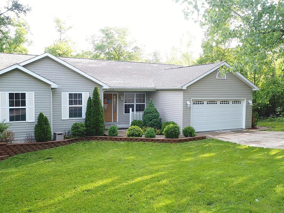1st image of 6031 Pin Oak Dr