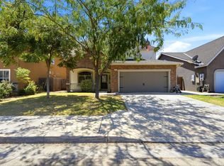 6184 E Pontiac Way, Fresno, CA 93727