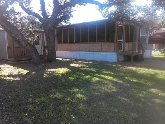 2nd image of 212 S Lake Dr