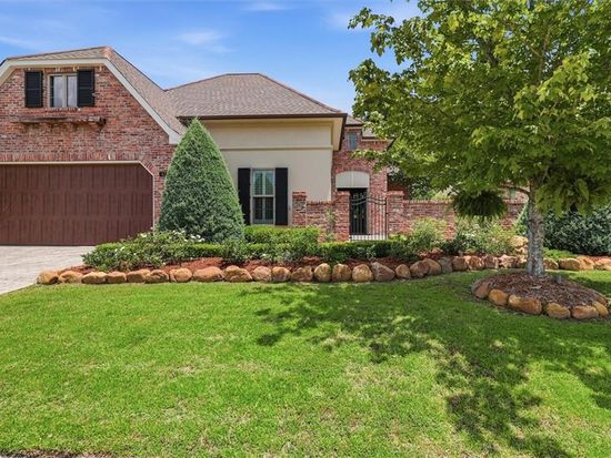 428 N Corniche Du Lac, Covington, LA 70433