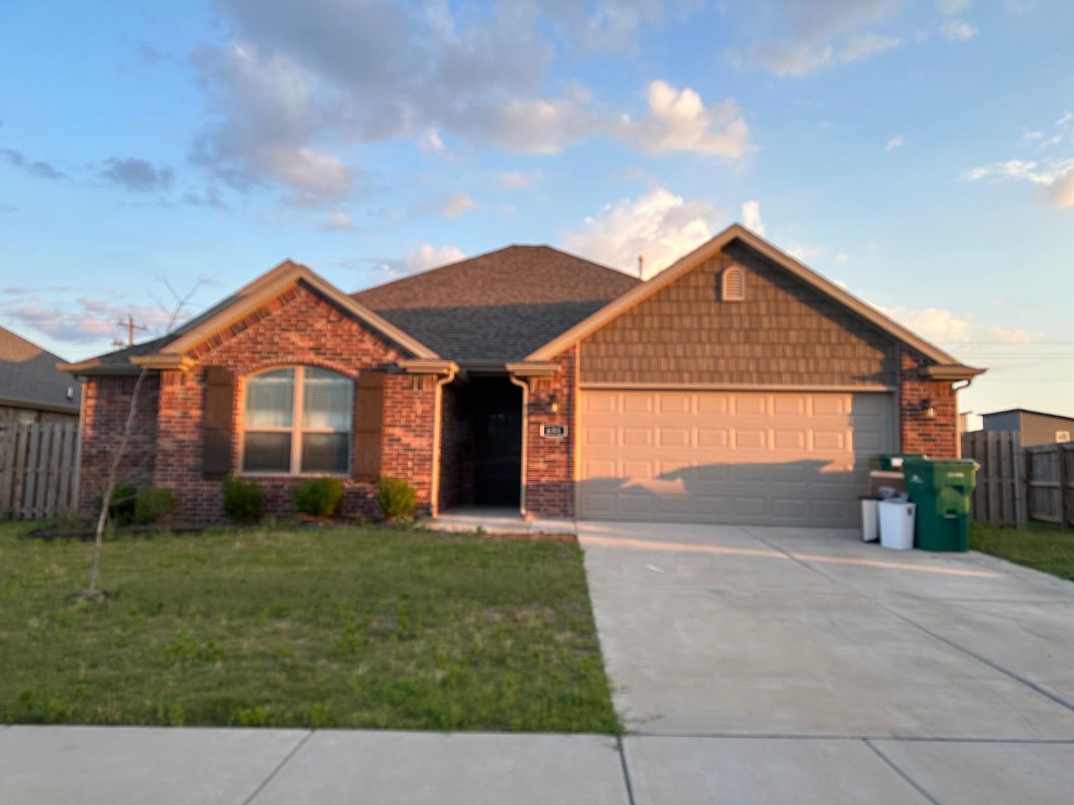 631 Holly St, Centerton, AR 72719 Zillow