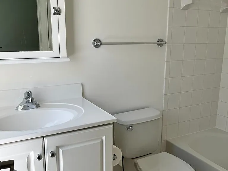 711 Carpenter Rd — Photo 20