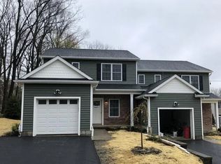 38 Old Shunpike Rd #B, Randolph, NJ 07869