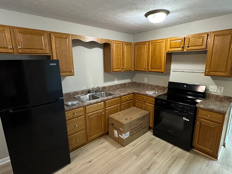 207 Rose St #B — Photo 6