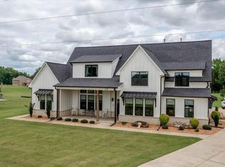 3098 Fogg Rd S, Hernando, MS 38632