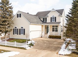 1649 Chapleau Dr, Ann Arbor, MI 48103