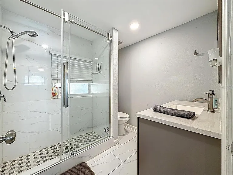 1408 Rogers St — Photo 17