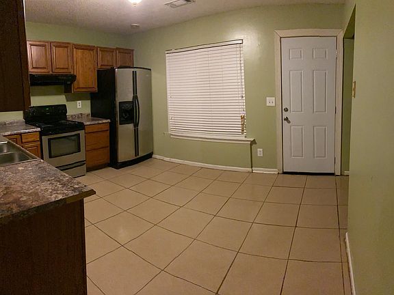 2nd image of 79 Skyway Dr
