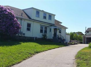 105 Oak St, Westerly, RI 02891