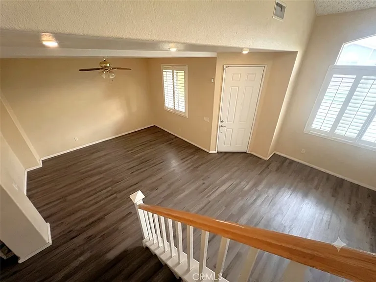 4890 Trailhill Ct — Photo 8