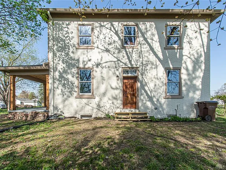 117 Montgomery Ave — Photo 55