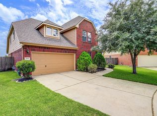 7902 Audubon Springs Dr, Houston, TX 77040