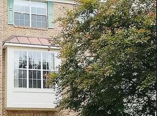 6392 Dakine Cir, Springfield, VA 22150