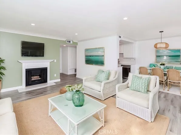 275 Esperanza Ave APT 403, Long Beach, CA 90802
