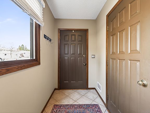 4th image of 8266 Cypress Ln