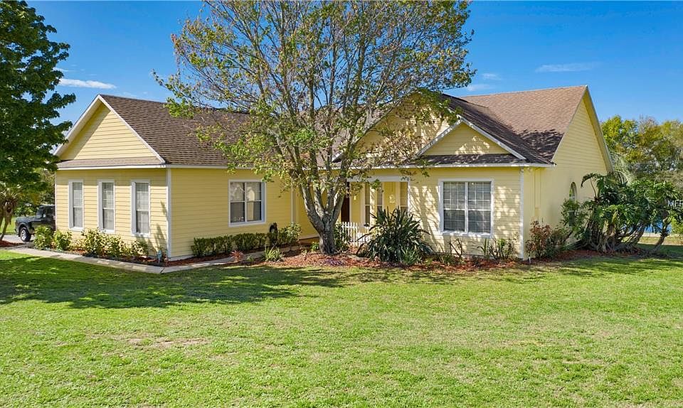 1st image of 15515 Catherine Cir