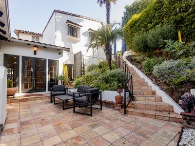 2117 Redrock Ct, Los Angeles, CA, 90039
