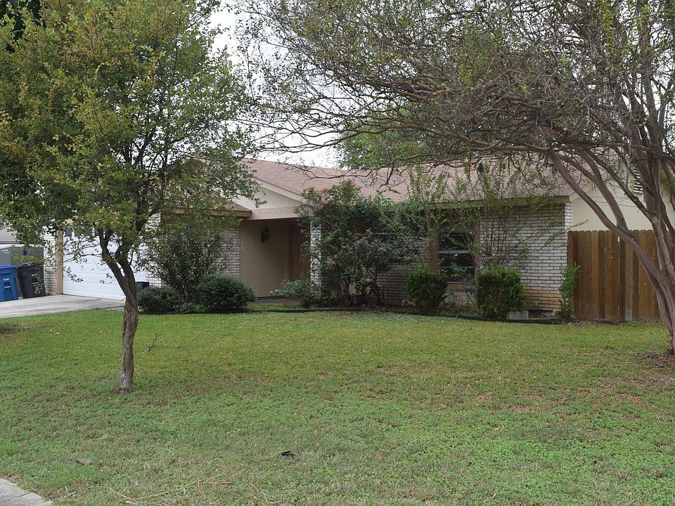 1st image of 14011 Greenjay Dr