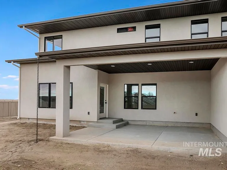 547 Canyon Falls Dr — Photo 40