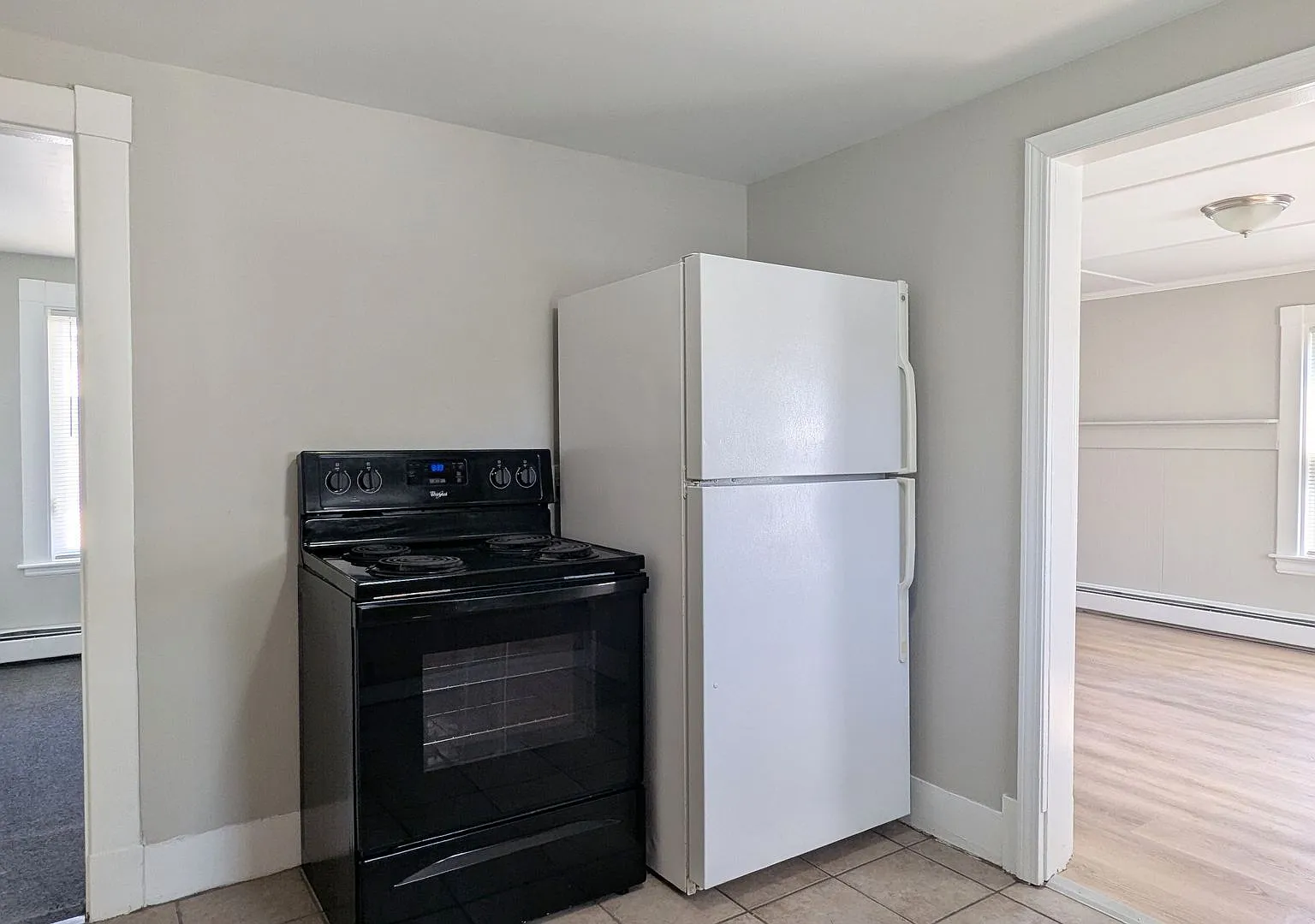 2 Silver Place — Photo 2
