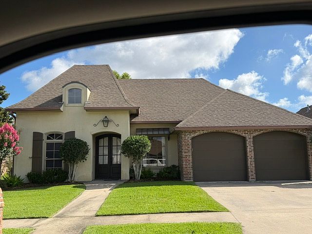 1st image of 306 Bluebonnet Dr