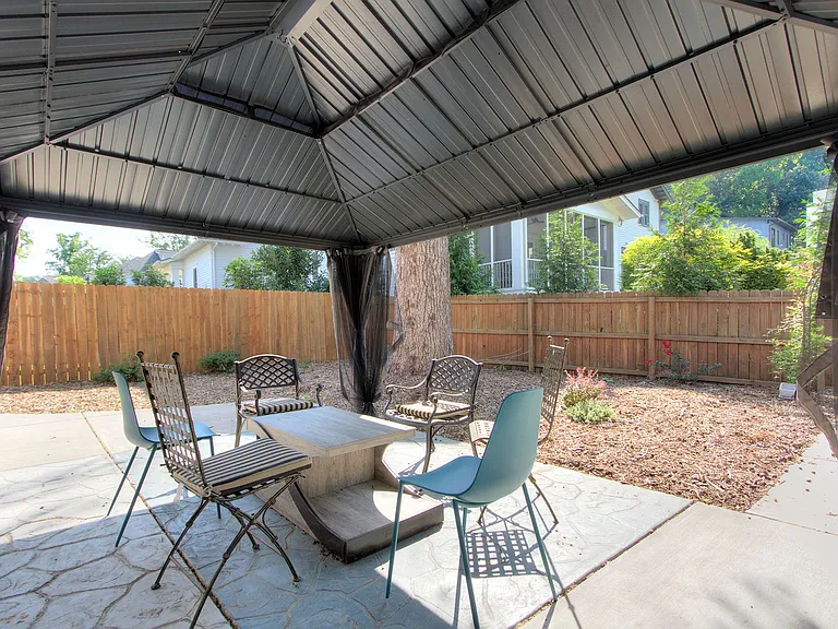 709 Baldwin Ave #A — Photo 27