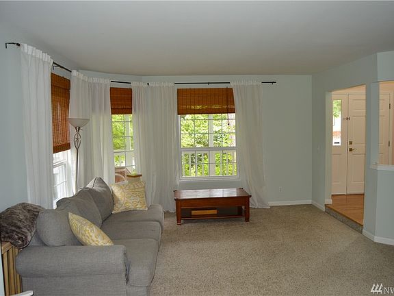 4th image of 10545 Sirocco Cir NW