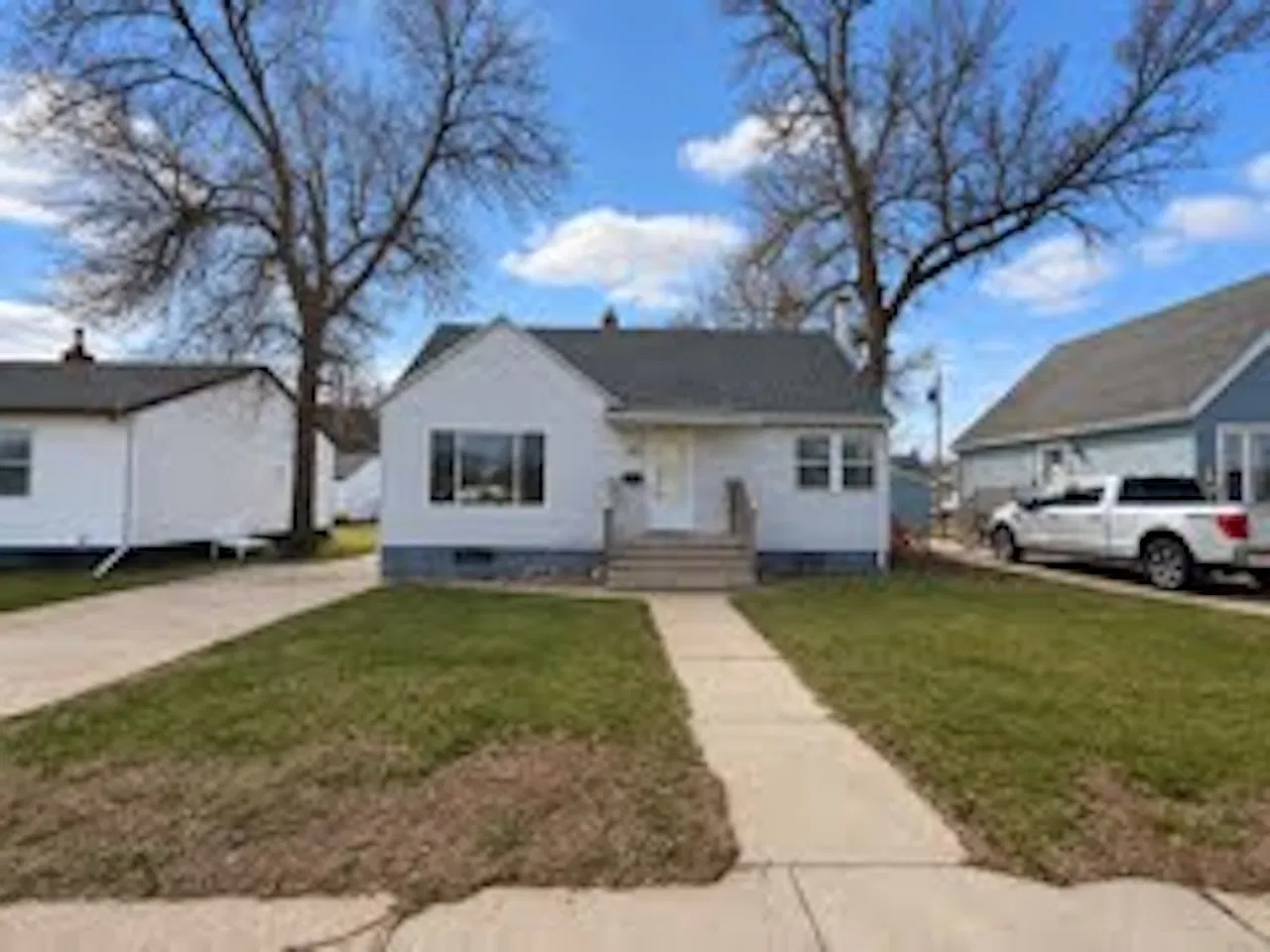 3 bed 1 bath house — Photo 1