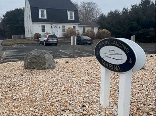 163 Ferry Rd, Old Saybrook, CT 06475