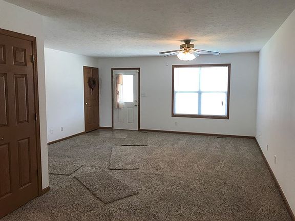 5th image of 4505 Kensington Dr