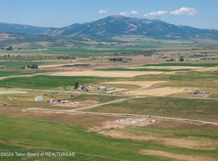 5 Vista Hls, Freedom, WY 83120