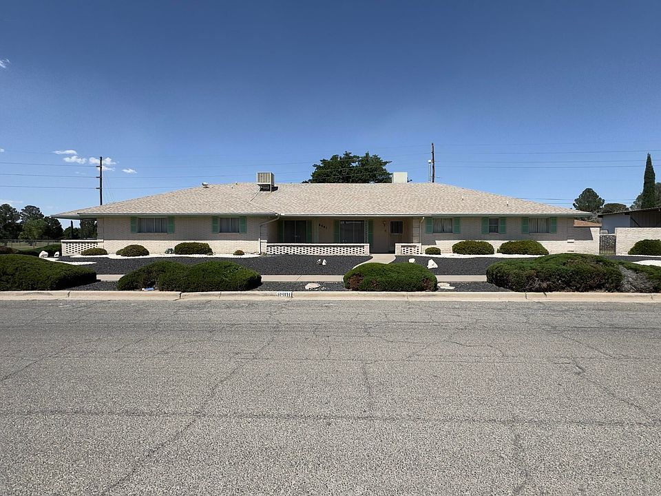 1st image of 8901 Parkland Dr