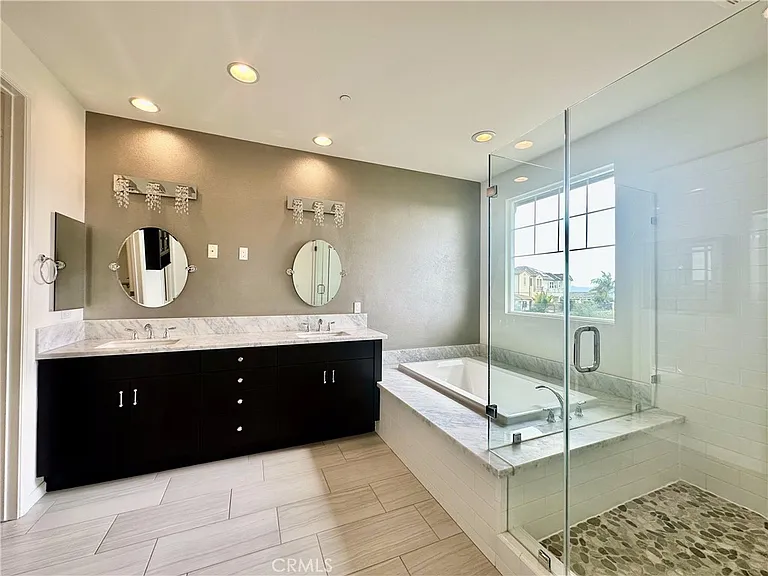 18670 Clubhouse Dr — Photo 16