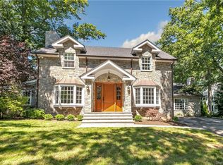 71 Rockledge Rd, Yonkers, NY 10708