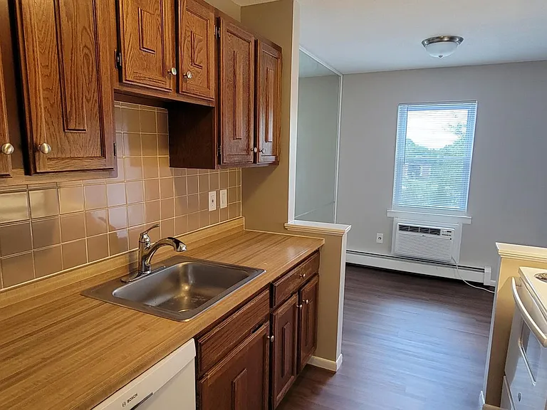 43 Balance Rock Rd #10 — Photo 9