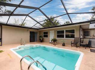 9042 78th Ave, Seminole, FL 33777