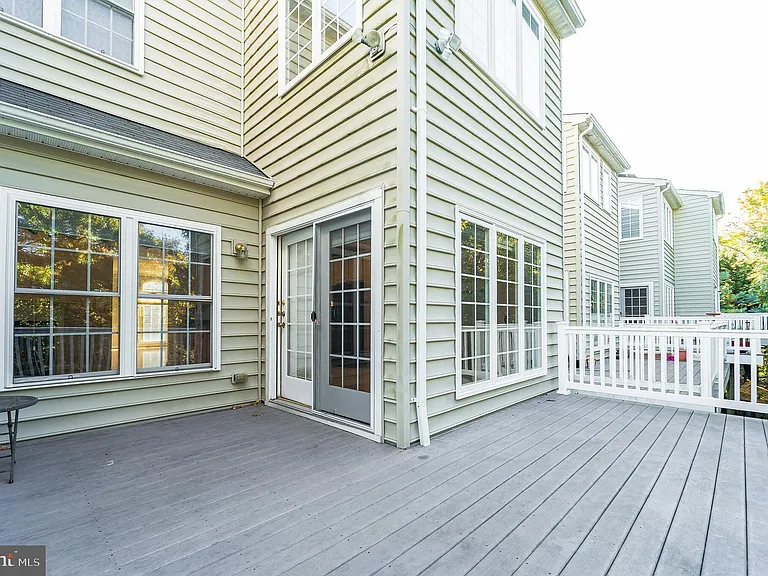 4858 Lee Hollow Pl — Photo 30