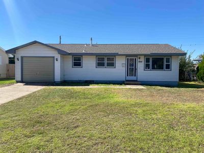 1907 Holmes Rd, Hays, KS, 67601