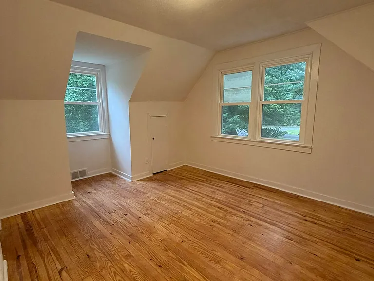 2991 Chestnut Hill Rd — Photo 9