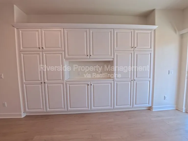 2921 Gibson St — Photo 9