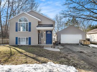 8651 Huron Dr, Howard City, MI 49329