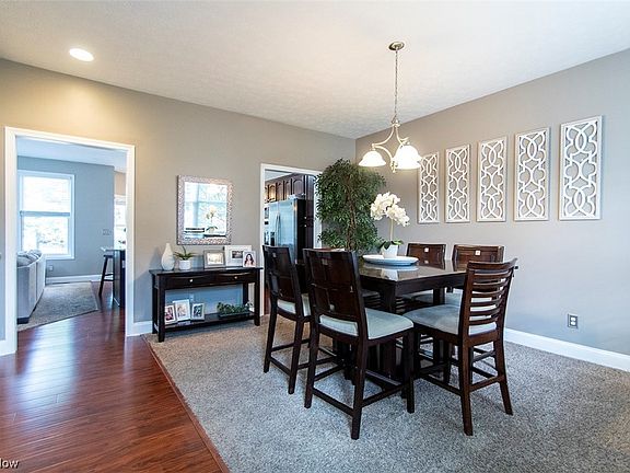 5th image of 5668 Rosemont Way