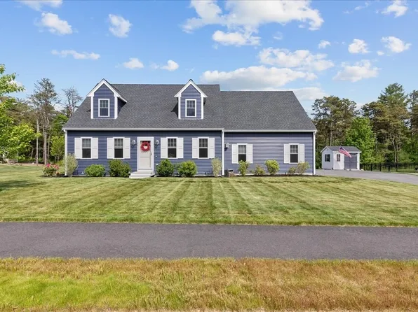 44 Lower Elbow Pond Ln, Plymouth, MA 02360