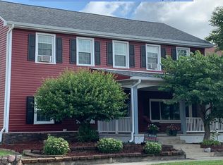 214 W State St APT 1, Pendleton, IN 46064