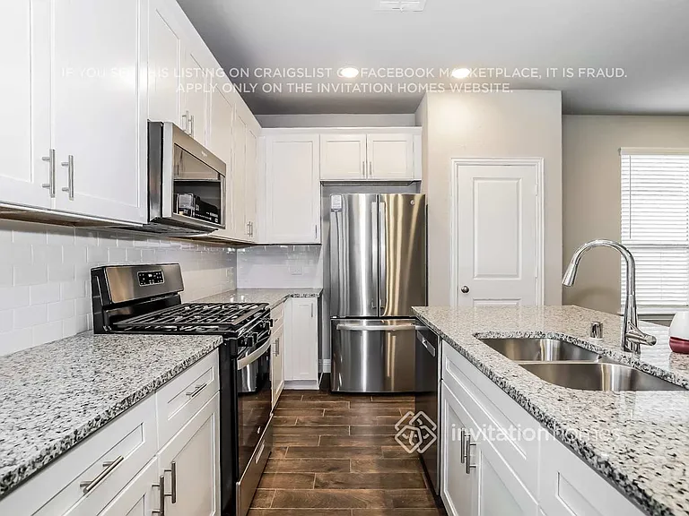 713 Rain Barrel Pl — Photo 6